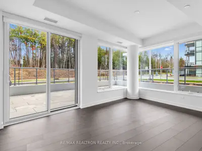 333 Sunseeker Avenue 101, Innisfil, On L9s 0r6