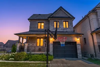126 Walker Boulevard, New Tecumseth, On L9r 0r2