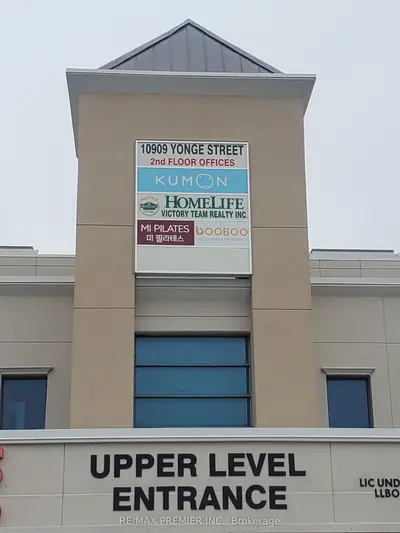 10909 Yonge Street 58, Richmond Hill, On L4c 3e3