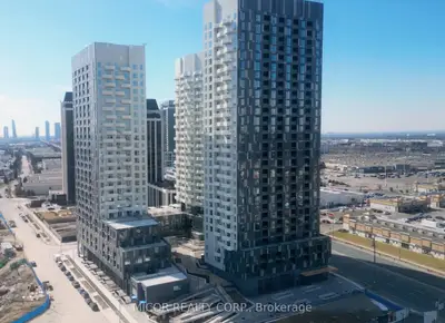 Condo Apartment in Vaughan