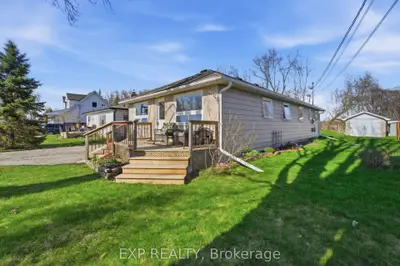 33 Isle Vista Drive, Georgina, On L0e 1n0