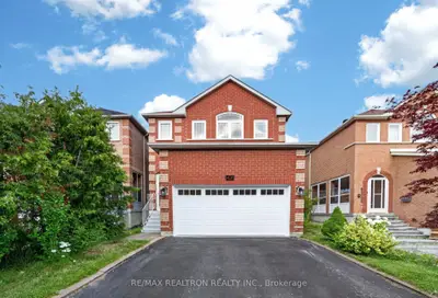 47 Kruger Road, Markham, On L3s 3y8