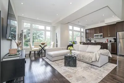 8169 Kipling Avenue 28, Vaughan, On L4l 0g4