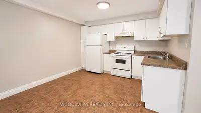 17 Washington Street 3, Markham, On L3p 2r3