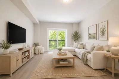 Att/Row/Townhouse in Innisfil