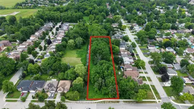 15 English Drive, New Tecumseth, On L0g 1a0