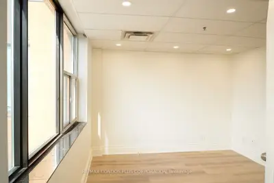 260 Regina Road Unit 3 (second Floor), Vaughan, On L4l 8p8