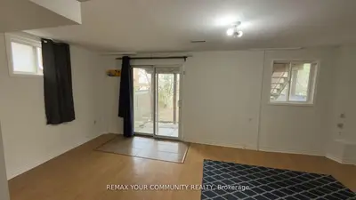 117 English Oak Drive Basement, Richmond Hill, On L4e 3x4
