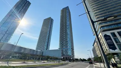 Condo Apartment in Vaughan