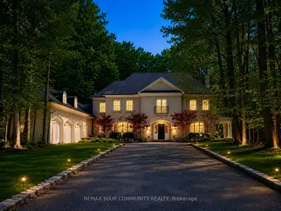 Detached in Richmond Hill