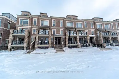 20 Westmeath Lane 2322, Markham, On L6b 1n5