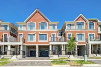 Att/Row/Townhouse in Markham