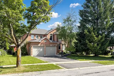 307 Alex Doner Drive Basement Unit 2, Newmarket, On L3x 1g5