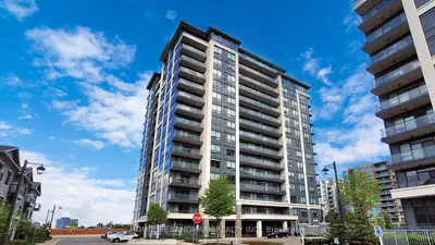398 Highway 7 E 805, Richmond Hill, On L4b 0g6