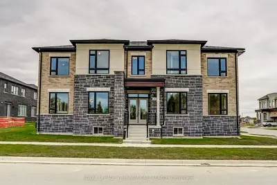 30 Percheron Court, Markham, On L6c 3t9