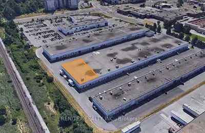 220 Viceroy Road 15 & 16, Vaughan, On L4k 3c2