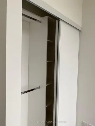 10 Rouge Valley Drive W 410, Markham, On L6g 0g9