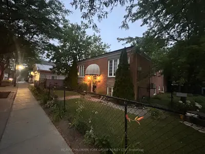 948 Lake Drive E, Georgina, On L0e 1l0