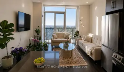 95 Oneida Crescent Ph12, Richmond Hill, On L4b 0h5