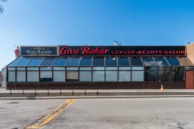 9737 Yonge Street 218, Richmond Hill, On L4c 8s7