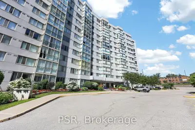 270 Davis Drive 806, Newmarket, On L3y 8k2