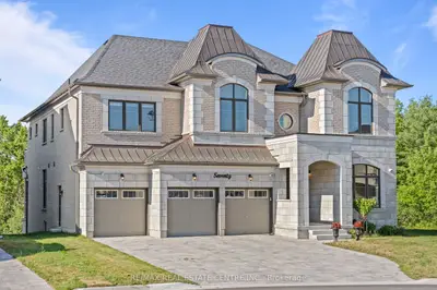 70 Appleyard Avenue, Vaughan, On L4h 4n3
