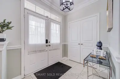 9 Portia Street, Markham, On L6b 0z4