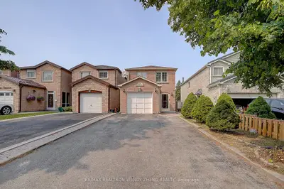 Detached in Markham