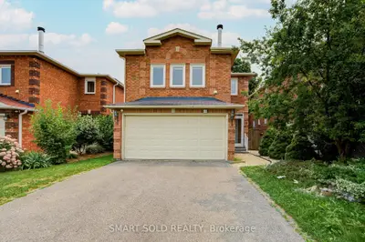 Detached in Richmond Hill
