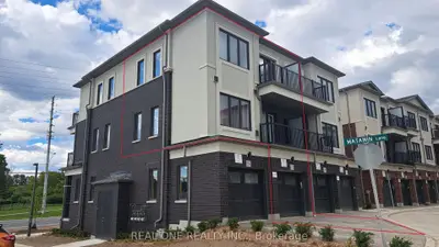 Condo Townhouse in Richmond Hill
