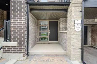 7 Schmidt Lane, Markham, On L6c 3l7
