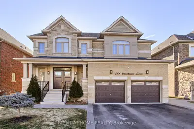 Detached in New Tecumseth