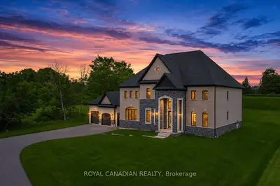 50 Maxson Lane, Whitchurch-stouffville, On L4a 5g5