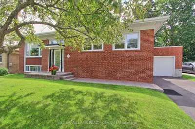 Detached in Newmarket