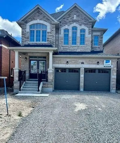 Detached in Innisfil