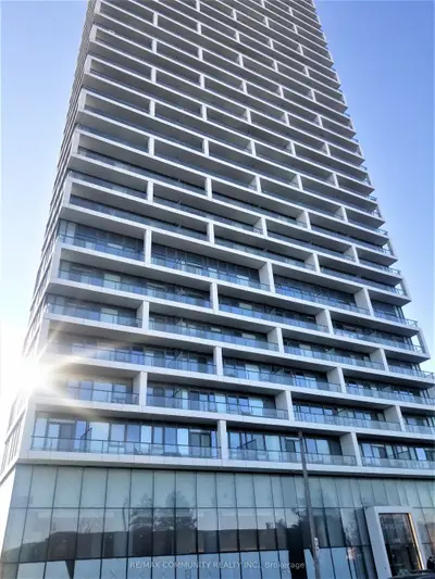 Condo Apartment in Vaughan