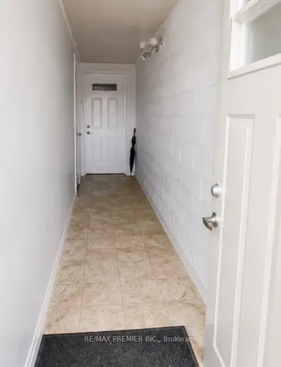 33 Albany Drive Basement, Vaughan, On L4l 2x5