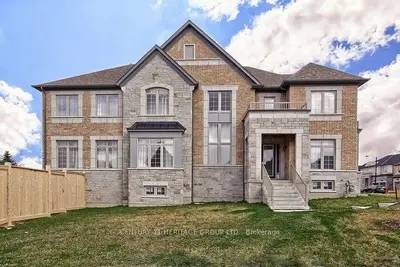 Detached in Newmarket