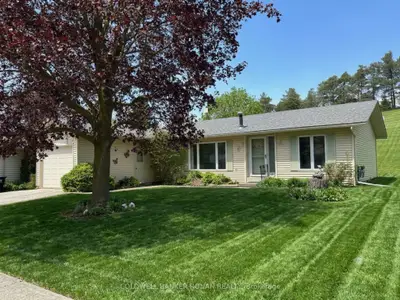 4 Tecumseth Pines Drive, New Tecumseth, On L0g 1w0