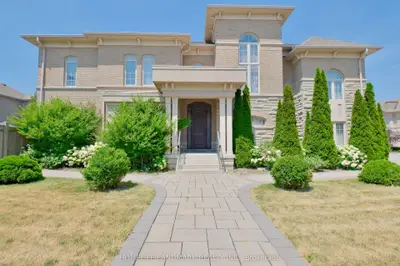 Detached in Vaughan