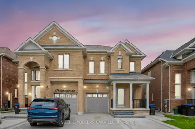 Semi-Detached in Bradford West Gwillimbury