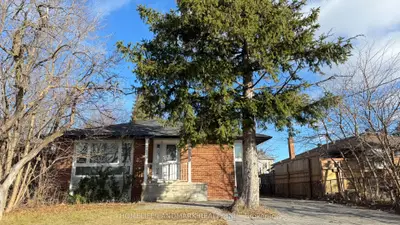 Detached in Richmond Hill