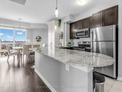 7730 Kipling Avenue 610, Vaughan, On L4l 1y9