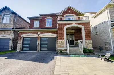 Detached in Newmarket