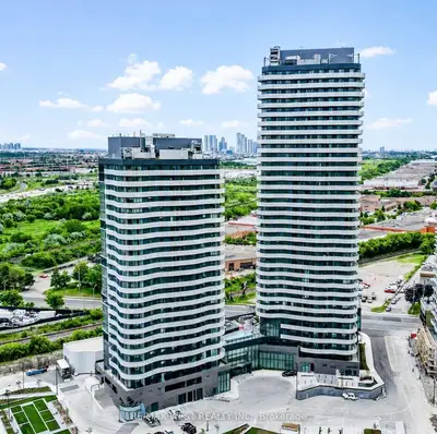 Condo Apartment in Vaughan