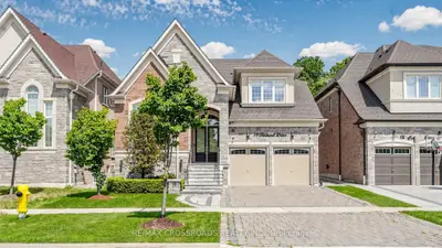 Detached in Vaughan