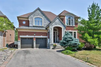 Detached in Richmond Hill
