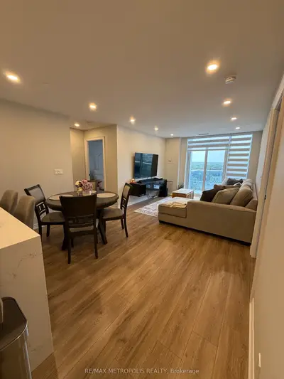 Condo Apartment in Markham