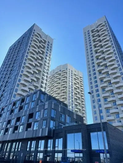 Condo Apartment in Vaughan
