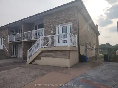 Semi-Detached in Vaughan